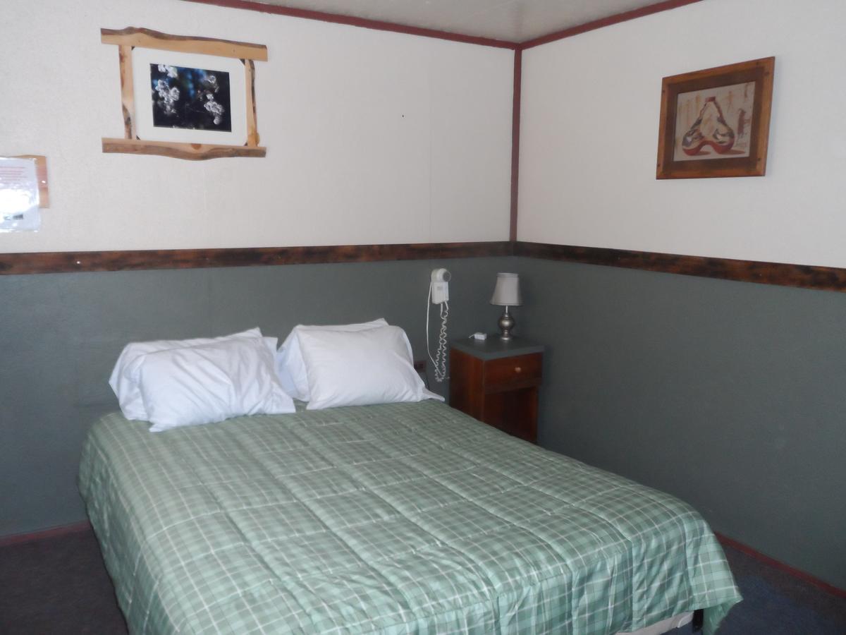 The Jack Saloon Motel Lolo Ruang foto