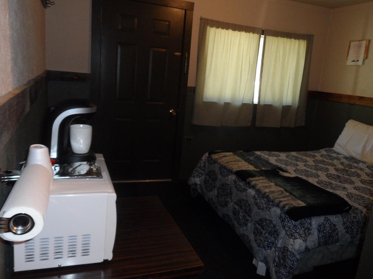 The Jack Saloon Motel Lolo Ruang foto